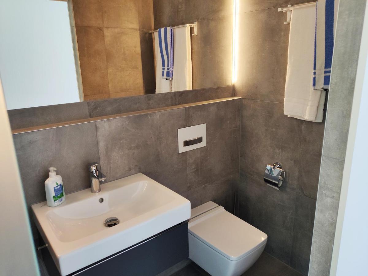 ורטהיים Modern Ausgebauter Ueberseecontainer Als Tiny House מראה חיצוני תמונה